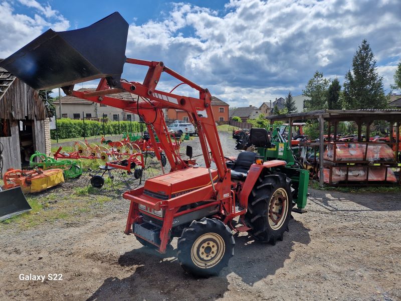 Yanmar FX 265 D , 4x4 s originálním čelním nakladačem KP-002 + nový podkop BHSM 175 ( č.k. 70814)